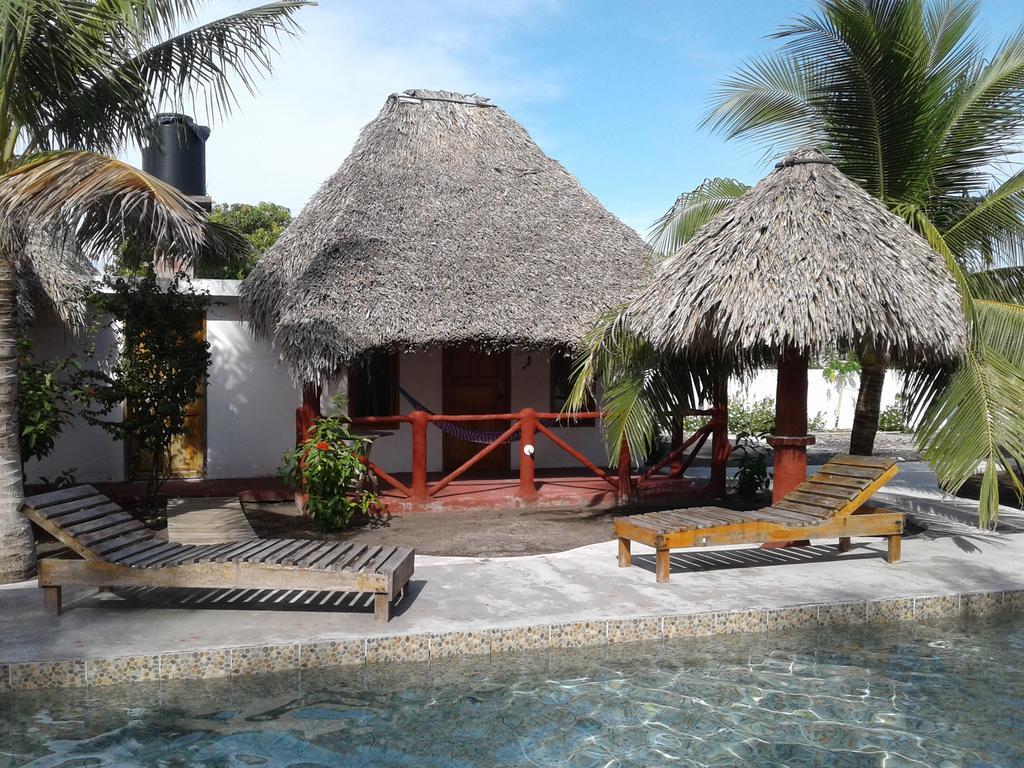 Bungalows Familiares Monterrico Exteriér fotografie