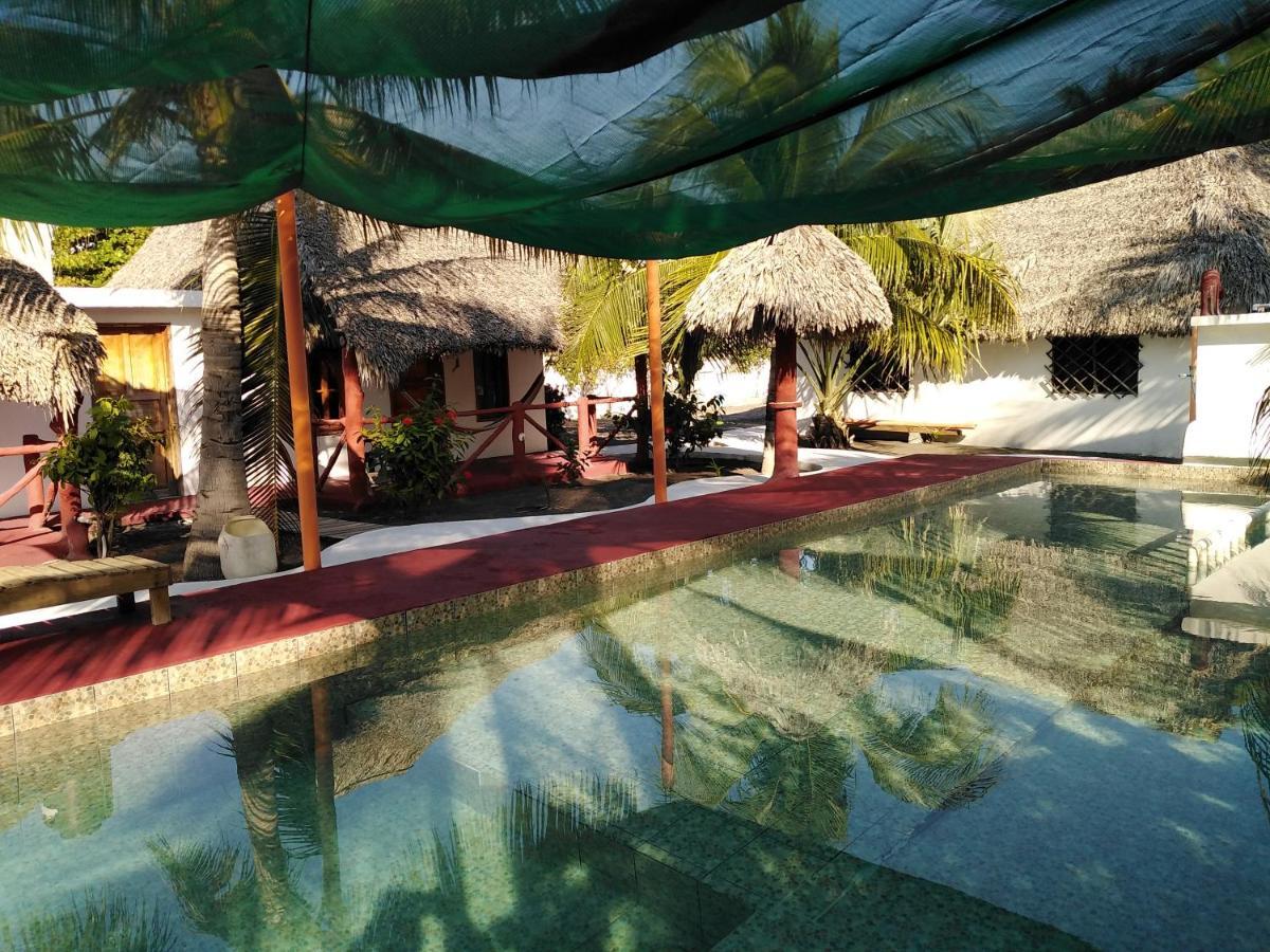 Bungalows Familiares Monterrico Exteriér fotografie